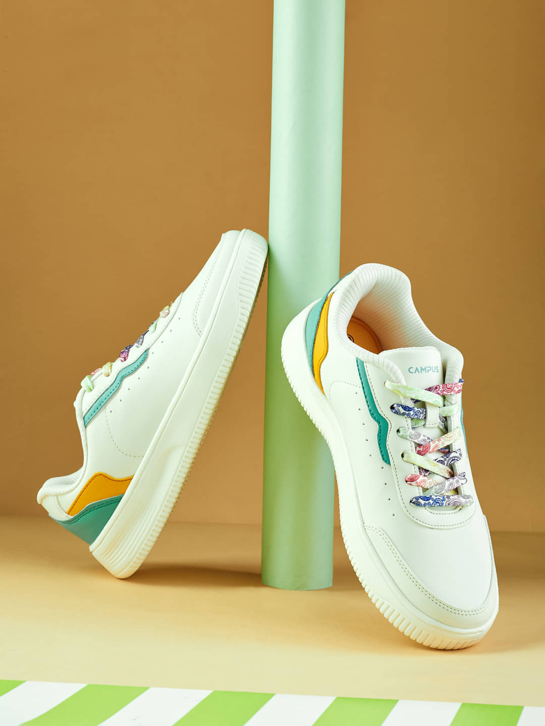     			Campus Off White Women's Sneakers