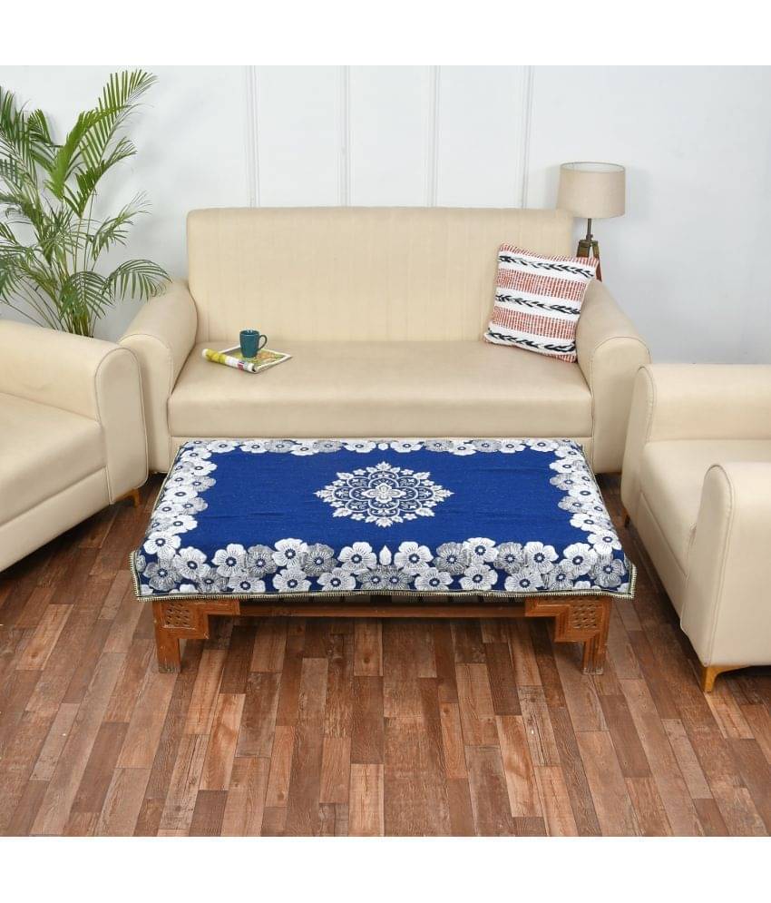 GoCose Home Printed Cotton 4 Seater Rectangle Table Cover ( 101 x 152 ) cm Pack of 1 Black     			GoCose Home Printed Cotton 4 Seater Rectangle Table Cover ( 101 x 152 ) cm Pack of 1 Black