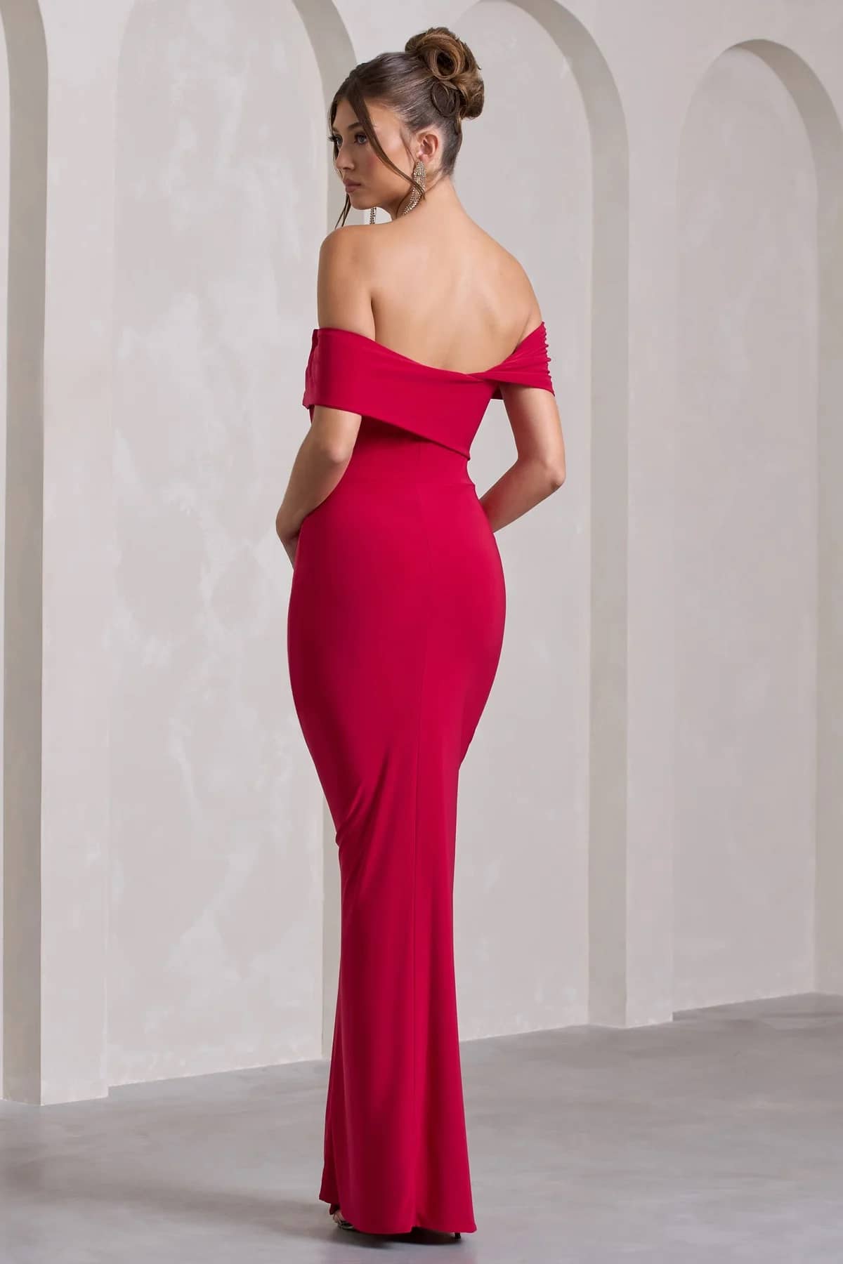 Traquila Women Lycra Solid Bodycon Dress ( Red )