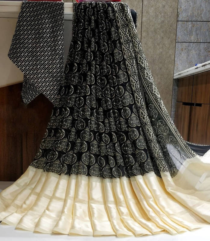     			Sanjana Silk Georgette Printed Saree With Unstitched Blouse Piece ( Black )