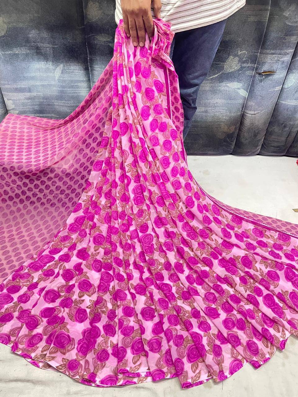 Sanjana Silks Georgette Printed Saree With Unstitched Blouse Piece ( Pink ) Sanjana Silks Georgette Printed Saree With Unstitched Blouse Piece ( Pink )