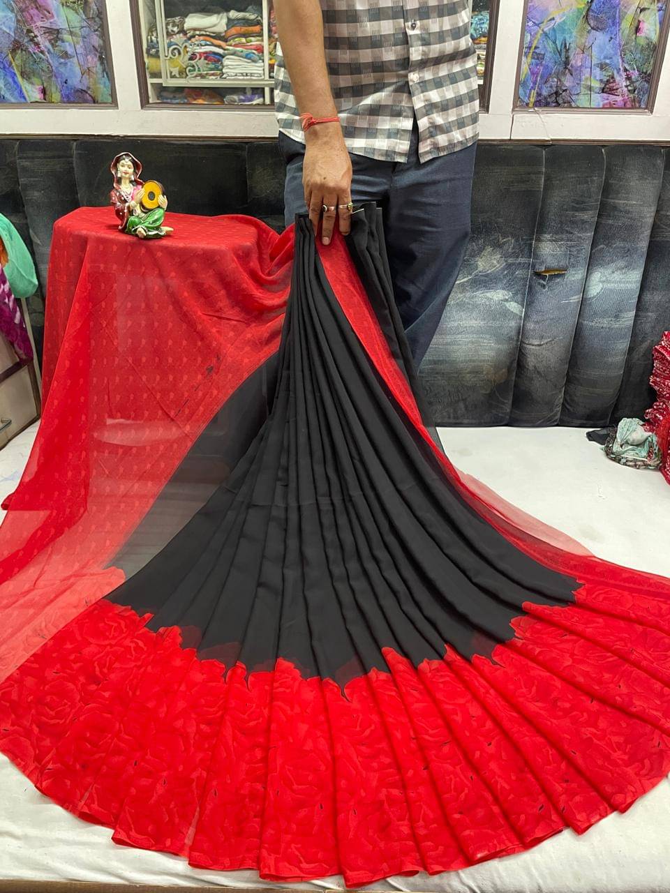 Sanwariya Silks Georgette Printed Saree With Unstitched Blouse Piece ( Red ) Sanwariya Silks Georgette Printed Saree With Unstitched Blouse Piece ( Red )