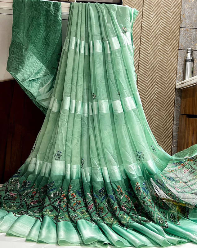 Sanwariya Silks Georgette Printed Saree With Unstitched Blouse Piece ( Light Green ) Sanwariya Silks Georgette Printed Saree With Unstitched Blouse Piece ( Light Green )