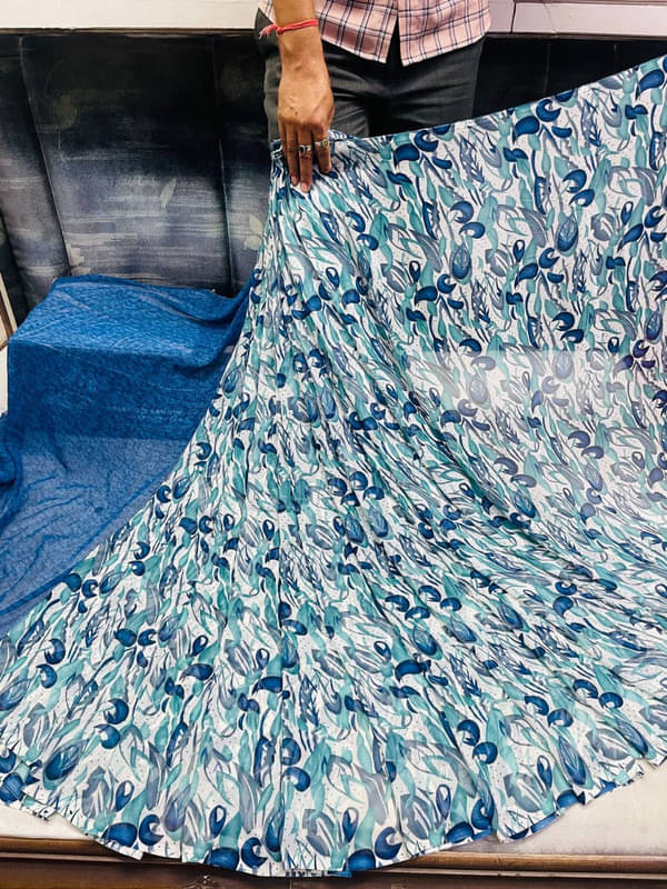 Sanwariya Silks Georgette Printed Saree With Unstitched Blouse Piece ( Blue ) Sanwariya Silks Georgette Printed Saree With Unstitched Blouse Piece ( Blue )