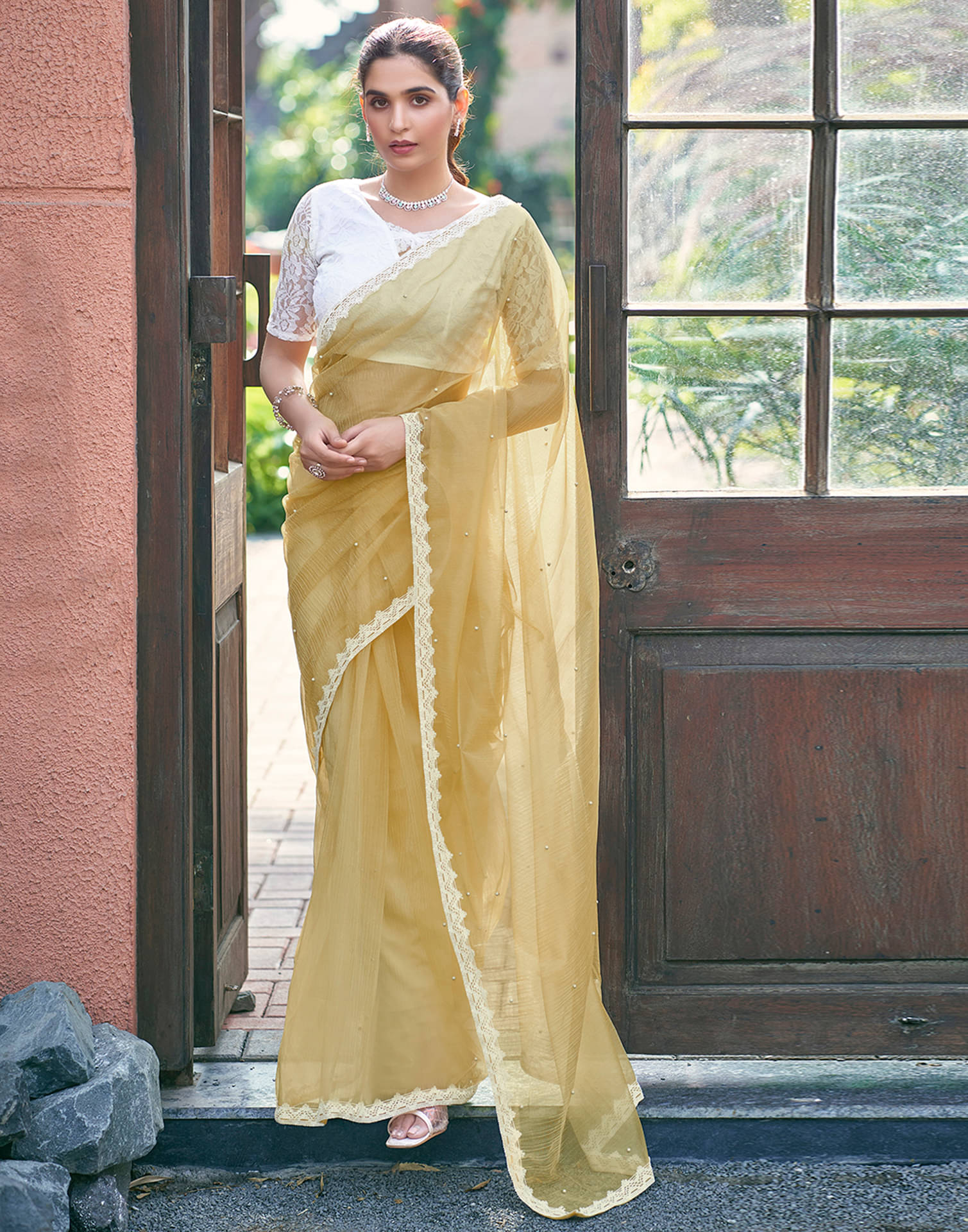     			Satrani Shimmer Embellished Saree With Unstitched Blouse Piece ( Yellow )