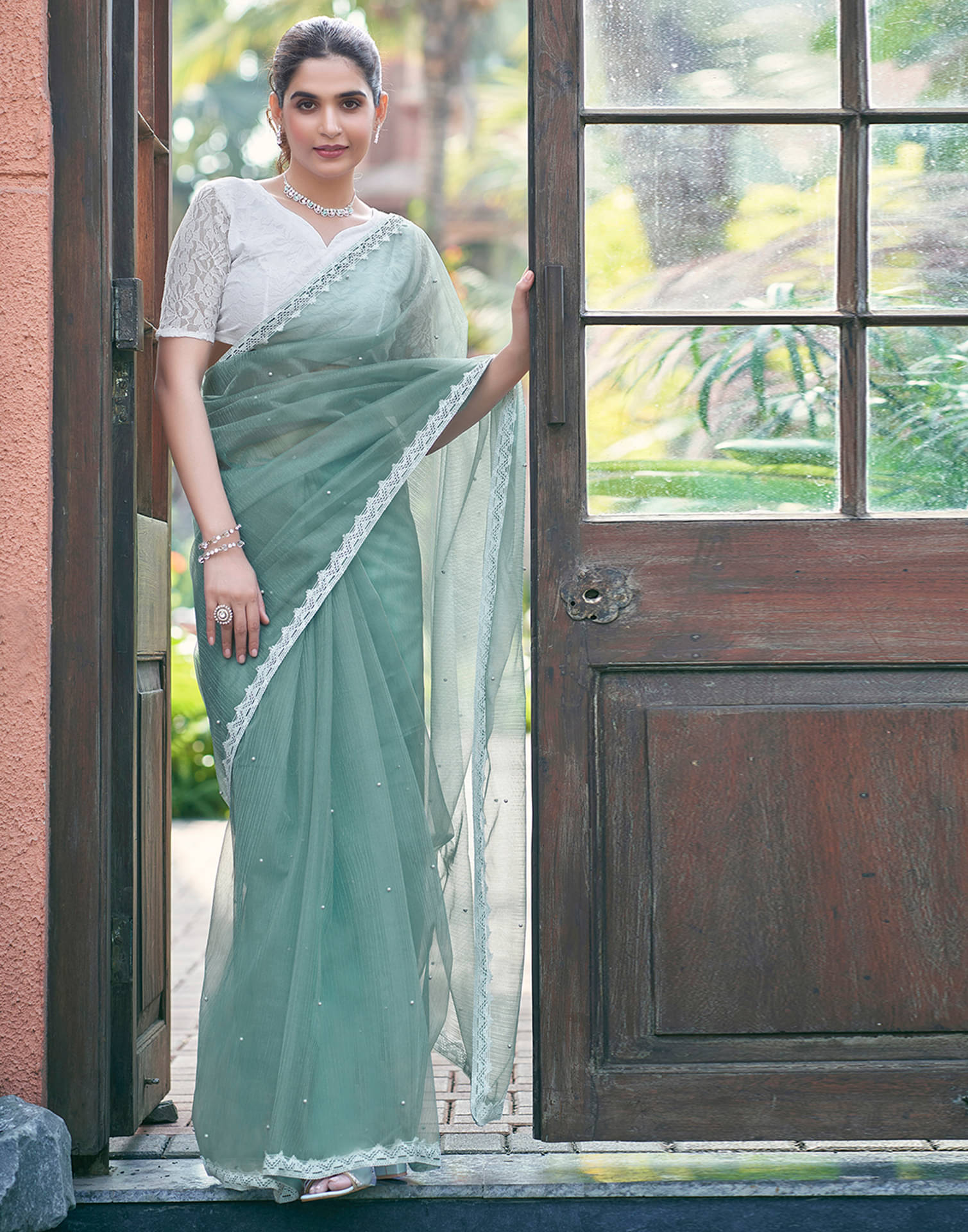     			Satrani Shimmer Embellished Saree With Unstitched Blouse Piece ( Blue )