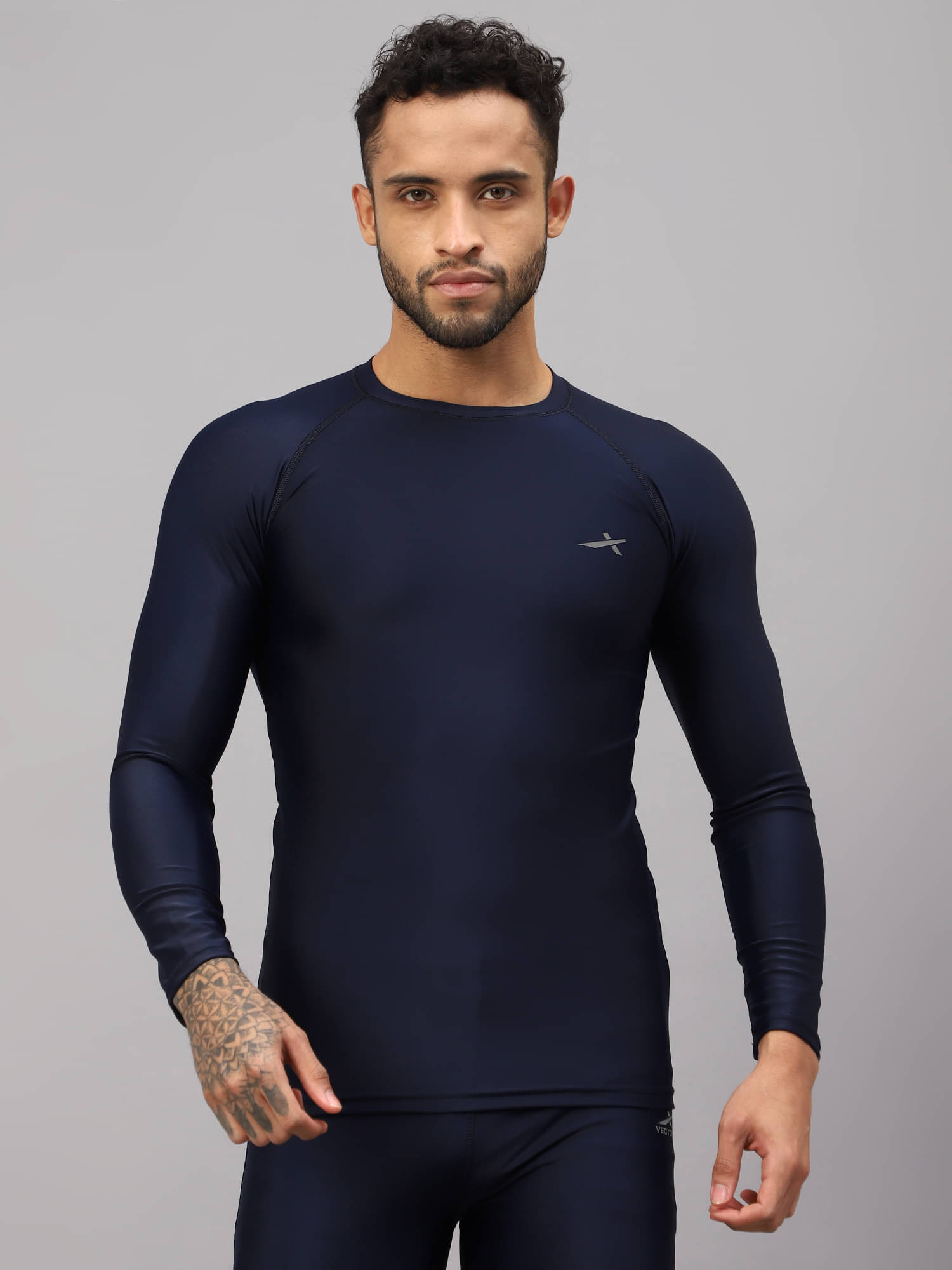     			Vector X Navy Polyester Slim Fit Men's Compression T-Shirt ( Pack of 1 )