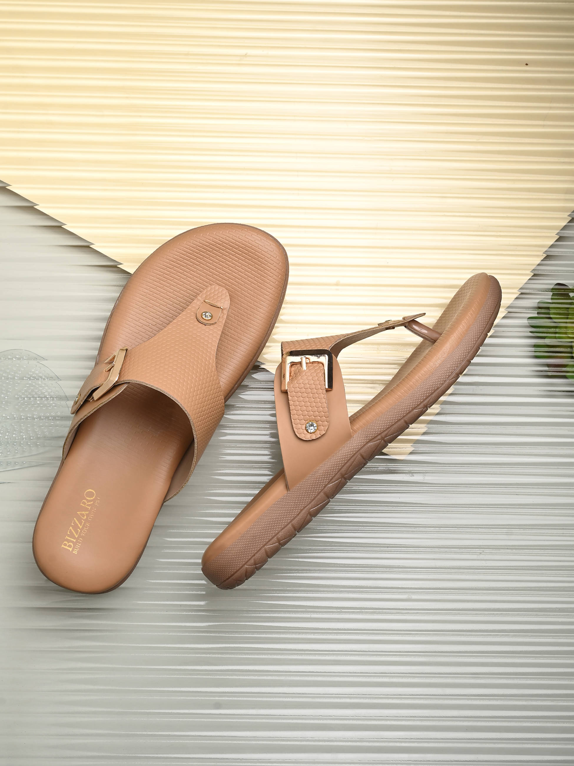     			BIZZARO Beige Women's Slip On Heels