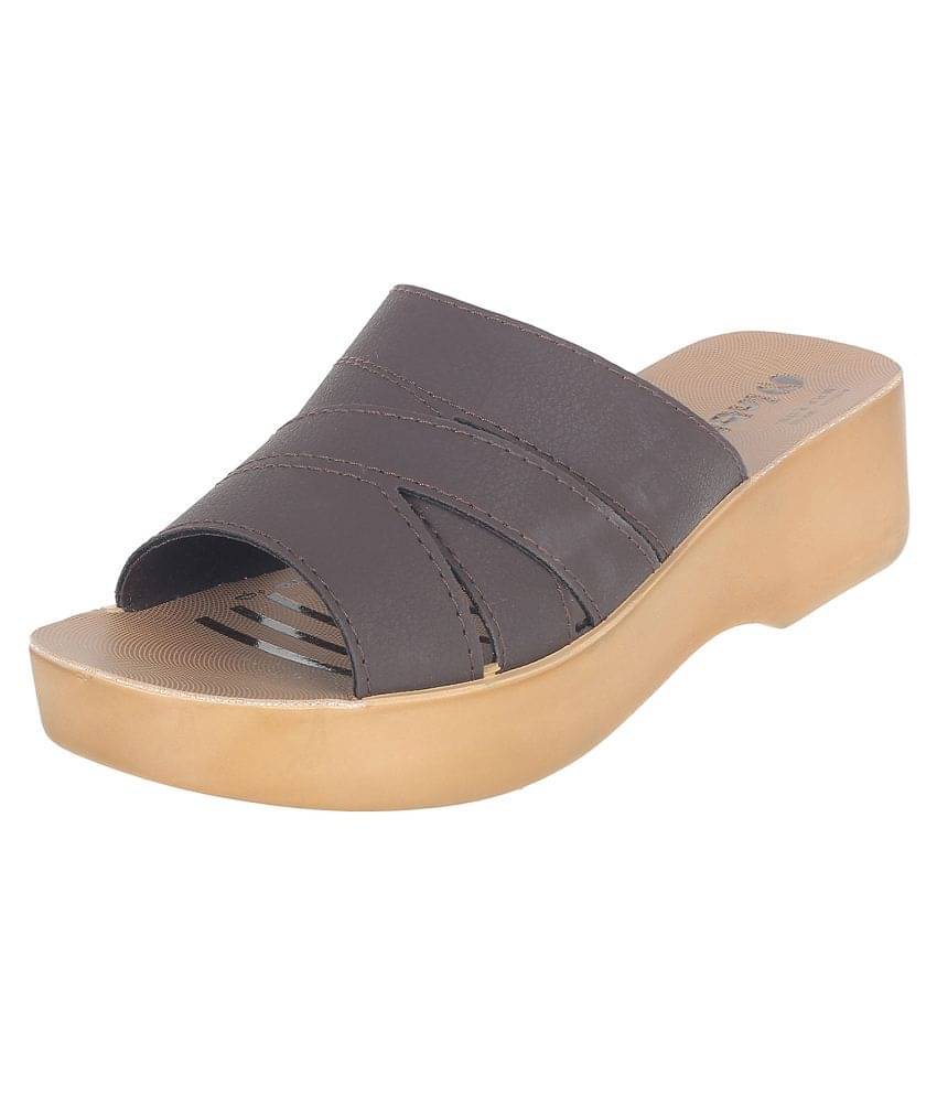     			Inblu Brown Women's Flats
