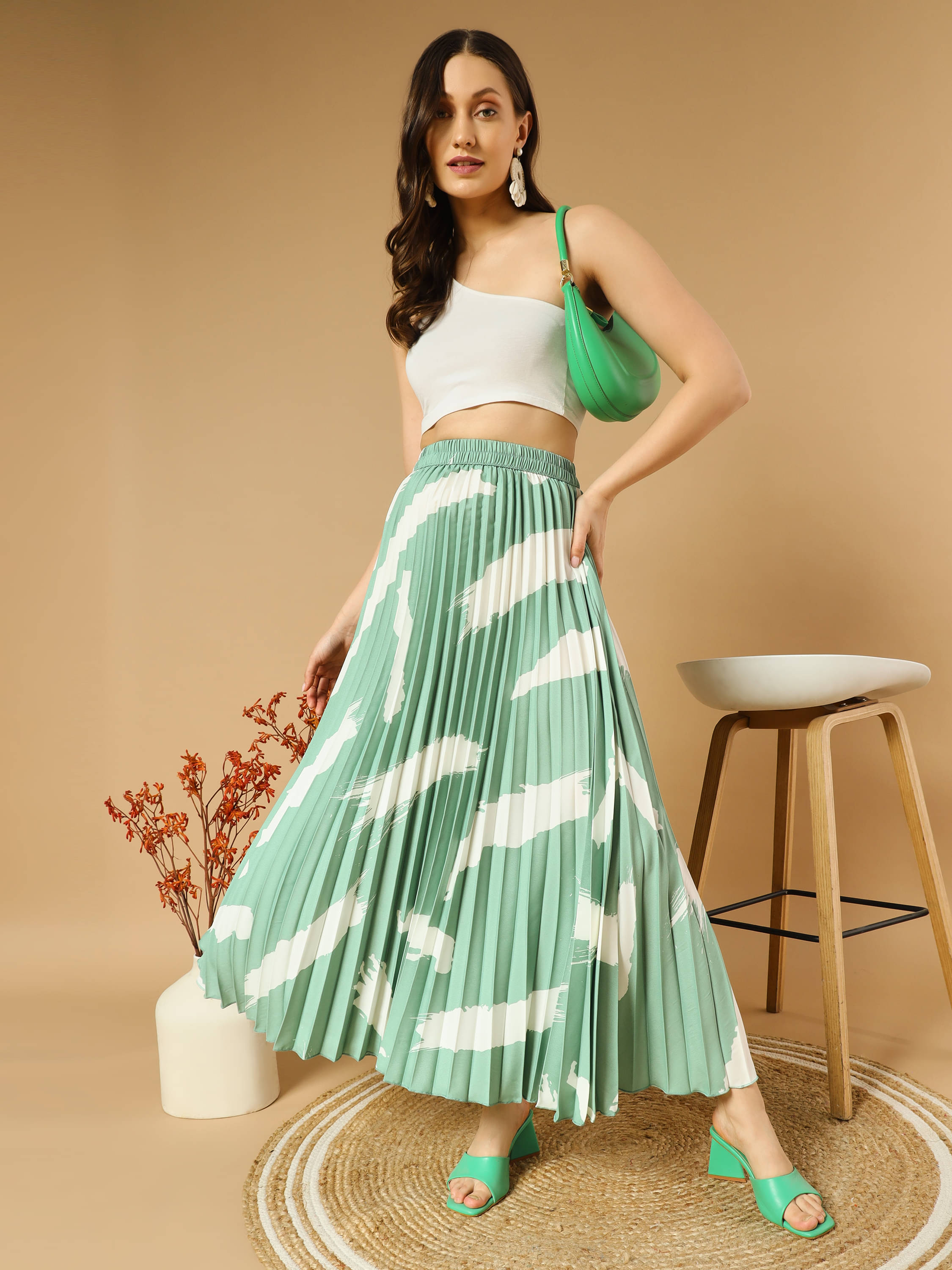 OTABU Green Polyester Women's A-Line Skirt ( Pack of 1 ) OTABU Green Polyester Women's A-Line Skirt ( Pack of 1 )