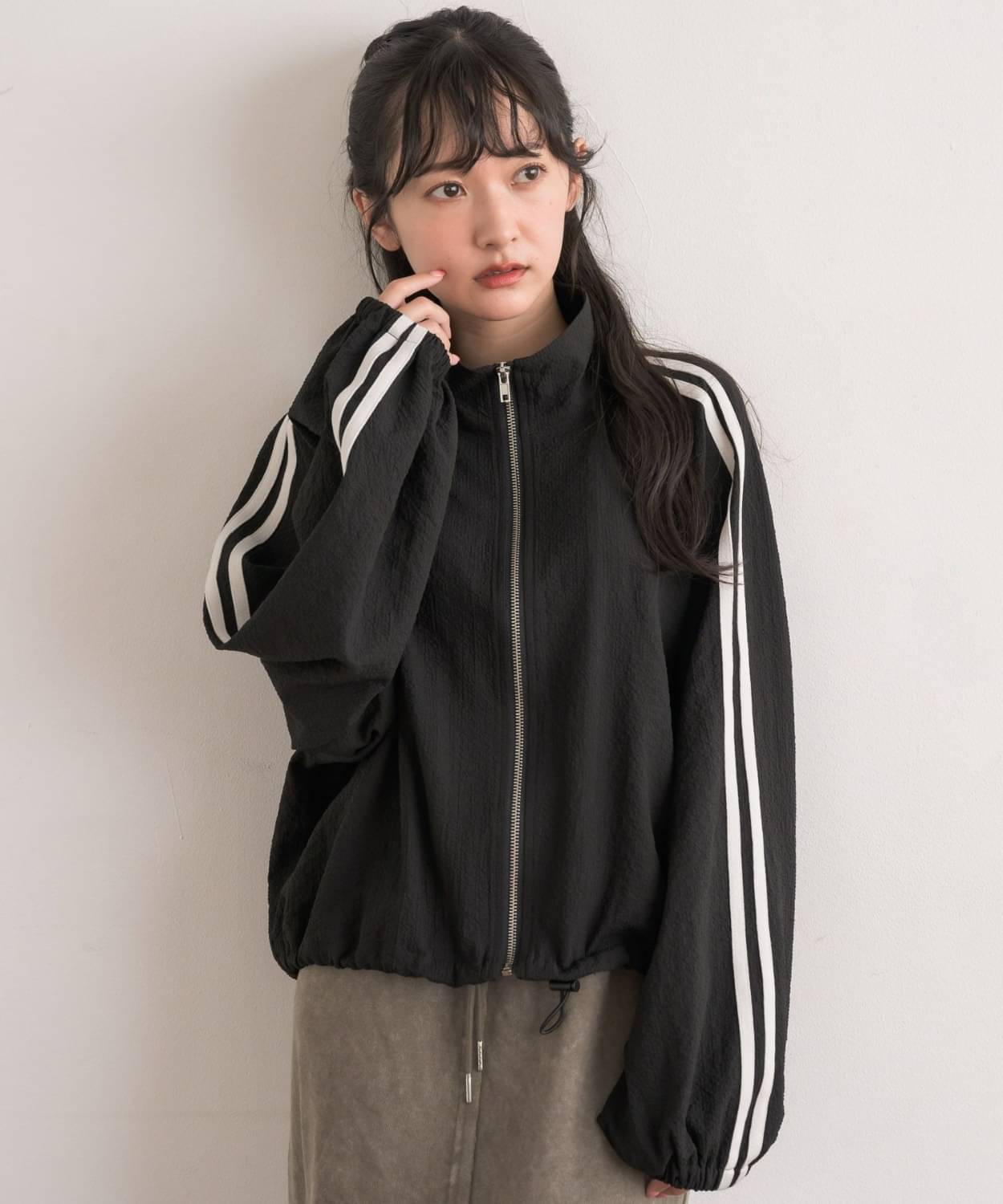     			PLUS PARADISE Women Regular Jacket ( Black )