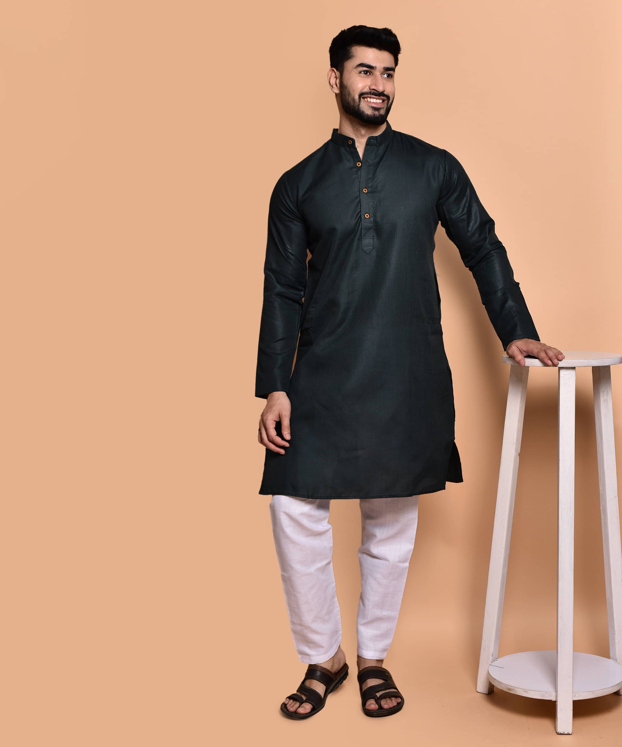     			PRINTCULTR Dark Green Cotton Regular Fit Men's Kurta Pyjama Set ( Pack of 1 )
