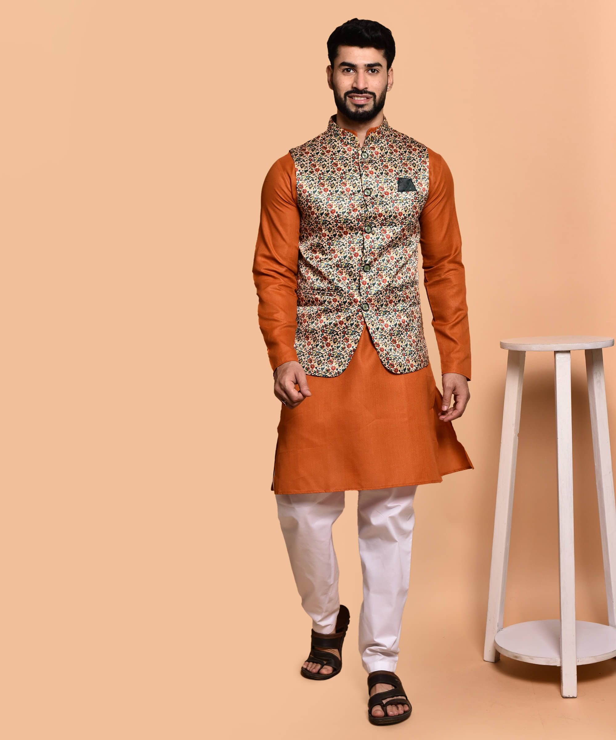     			PRINTCULTR Orange Cotton Regular Fit Men's Kurta Pyjama Set ( Pack of 1 )