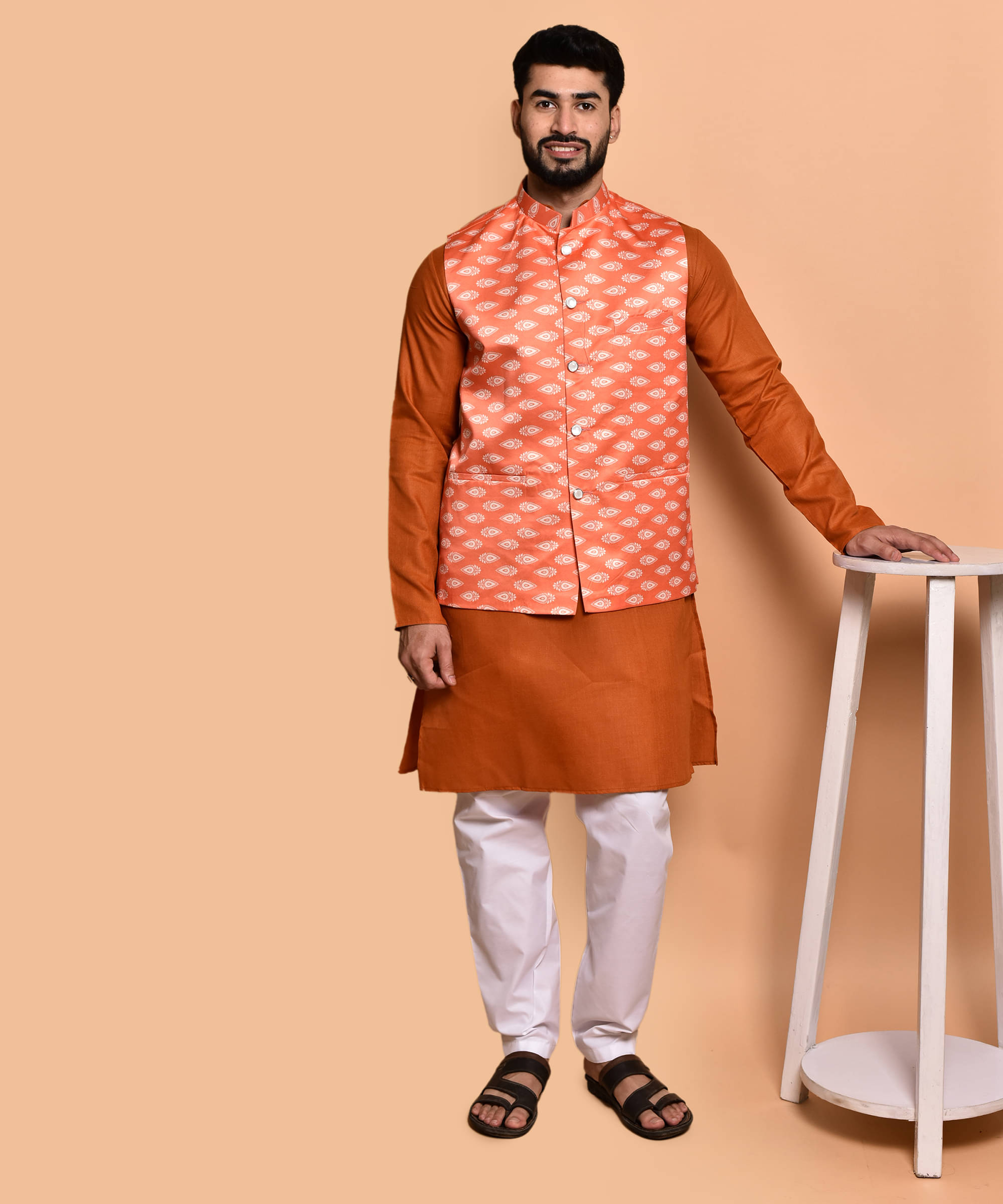 PRINTCULTR Orange Cotton Regular Fit Men's Kurta Pyjama Set ( Pack of 1 ) PRINTCULTR Orange Cotton Regular Fit Men's Kurta Pyjama Set ( Pack of 1 )