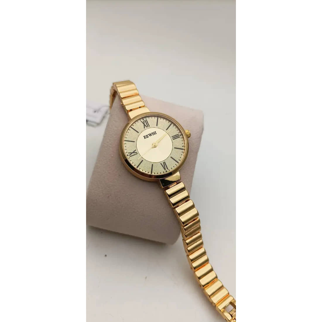 EEWHI Gold Metal Analog Womens Watch