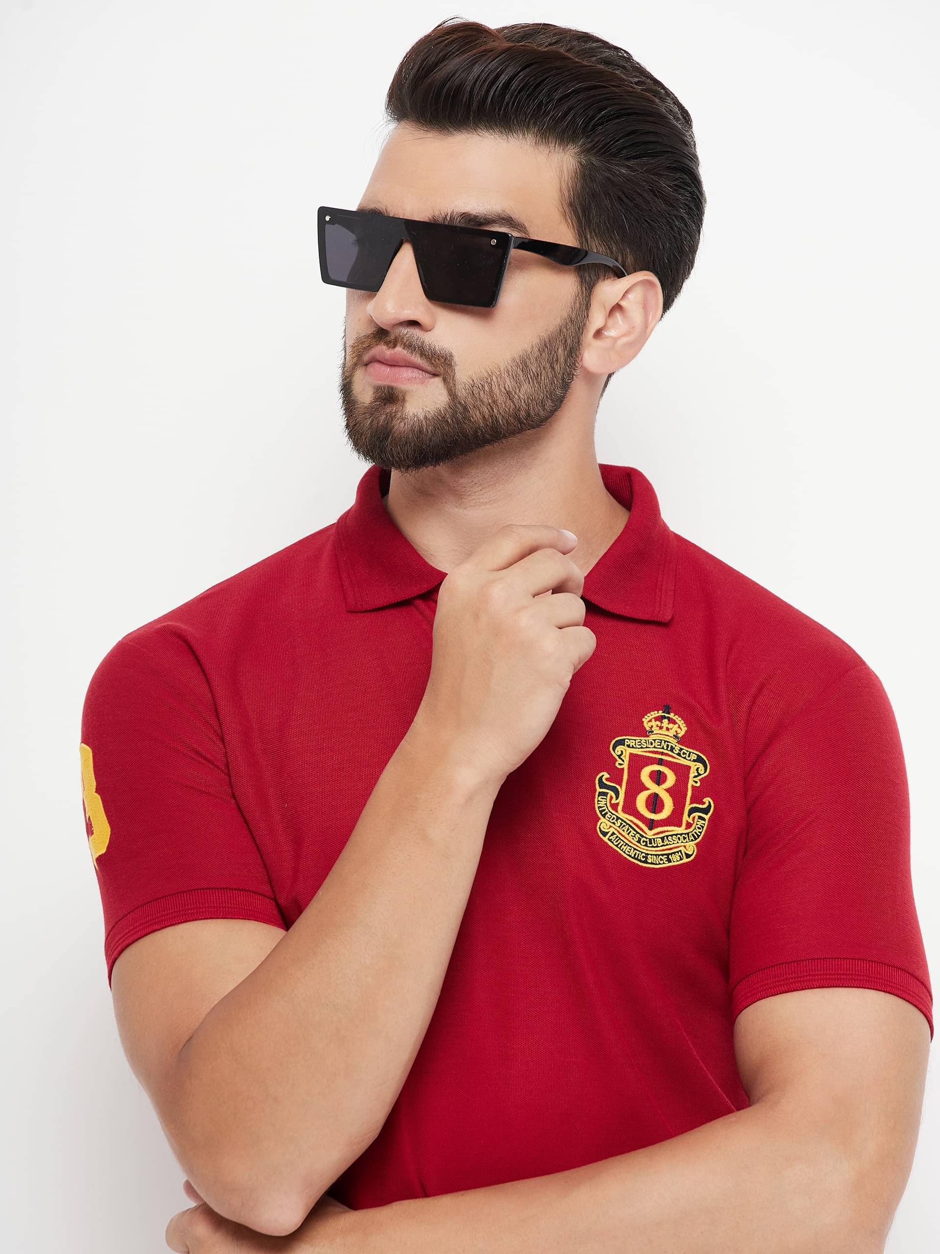 GET GOLF Pack of 1 Cotton Blend Regular Fit Self Design Half Sleeves Men's Polo T Shirt ( Maroon ) GET GOLF Pack of 1 Cotton Blend Regular Fit Self Design Half Sleeves Men's Polo T Shirt ( Maroon )