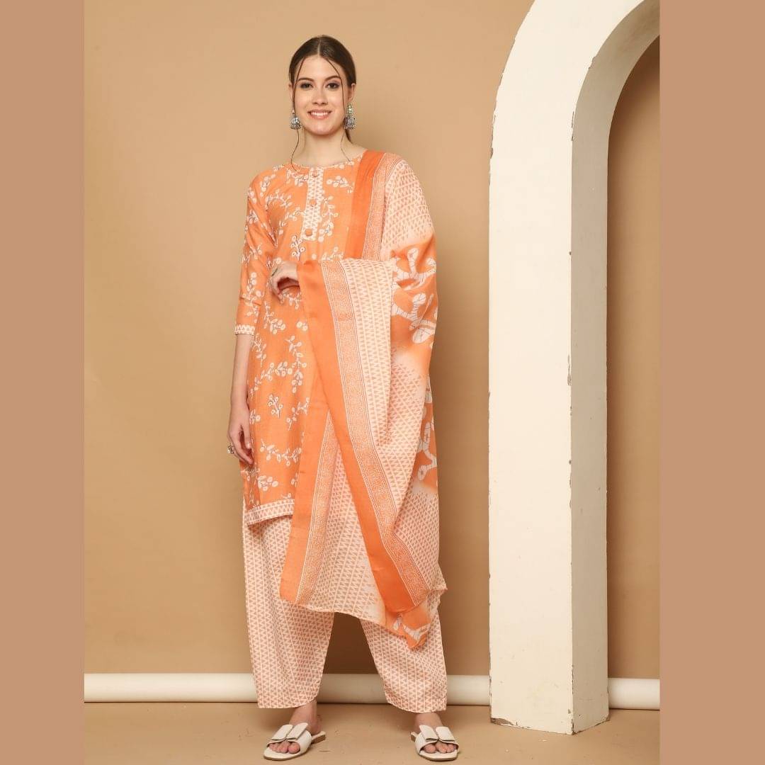 Rajnandini Women Cotton Blend Printed Straight Kurti With Patiala Salwar ( Orange )     			Rajnandini Women Cotton Blend Printed Straight Kurti With Patiala Salwar ( Orange )