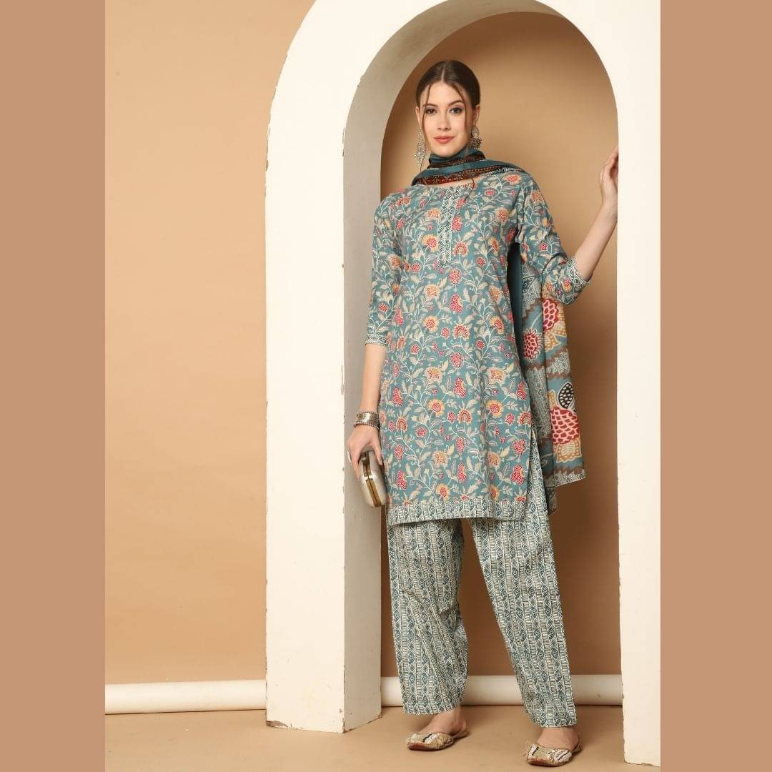Rajnandini Women Cotton Blend Printed Straight Kurti With Patiala Salwar ( Green ) Rajnandini Women Cotton Blend Printed Straight Kurti With Patiala Salwar ( Green )