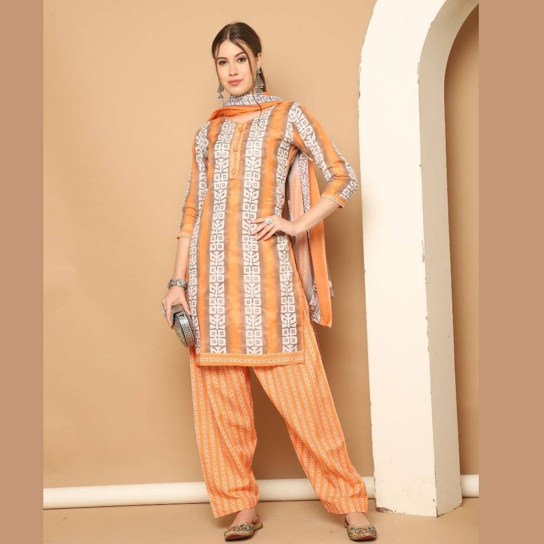     			Rajnandini Women Cotton Blend Printed Straight Kurti With Patiala Salwar ( Orange )