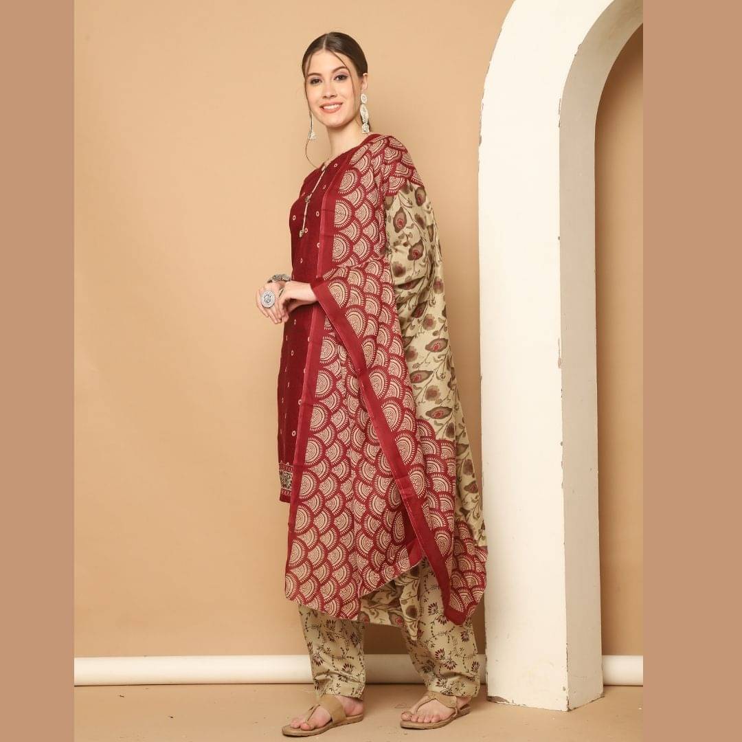     			Rajnandini Women Cotton Blend Printed Straight Kurti With Patiala Salwar ( Maroon )