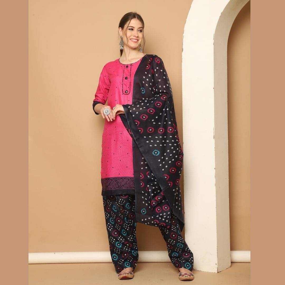     			Rajnandini Women Cotton Blend Printed Straight Kurti With Patiala Salwar ( Pink )