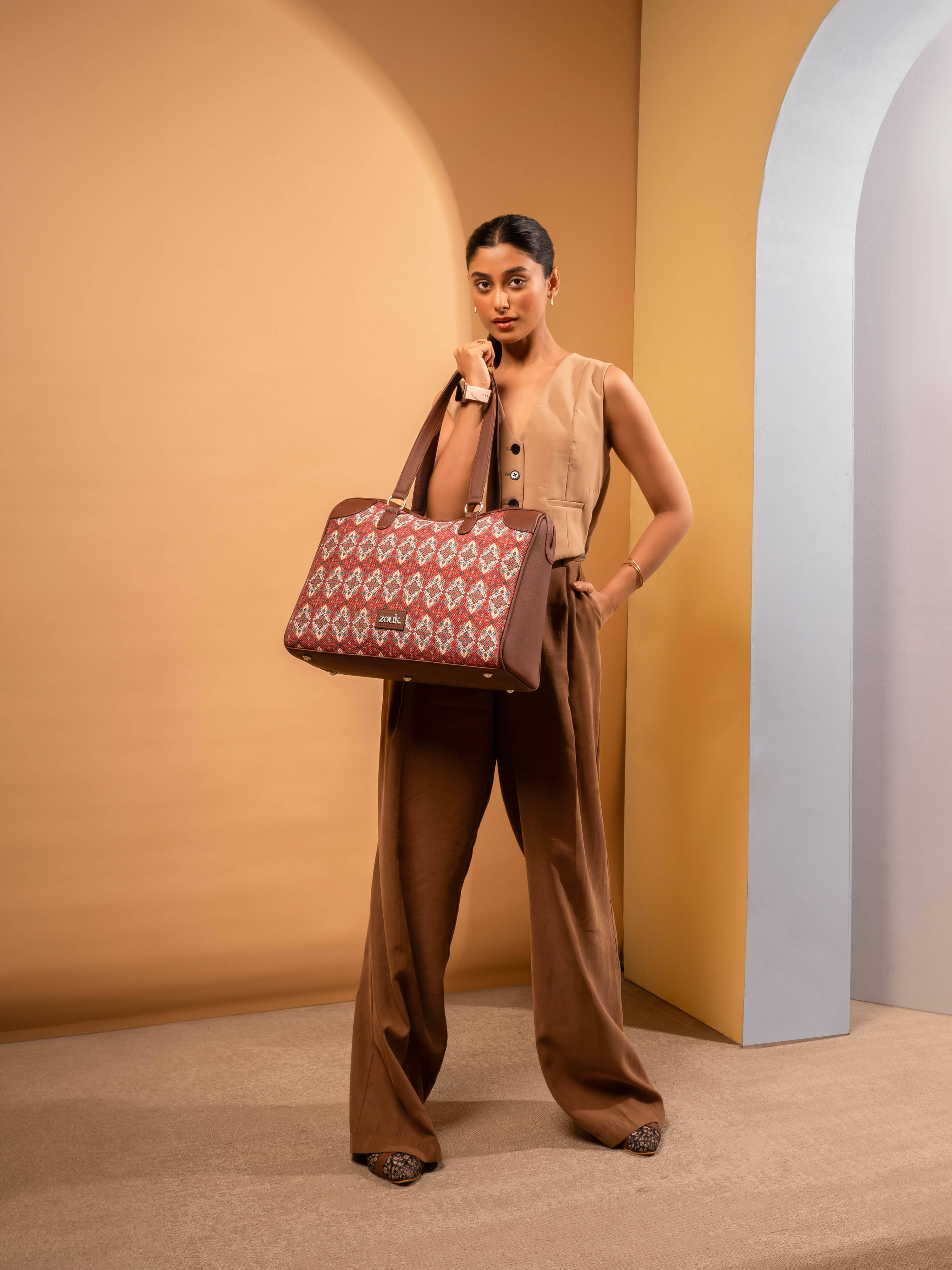     			Zouk Tote Bag Jute Set of 1 ( Red )