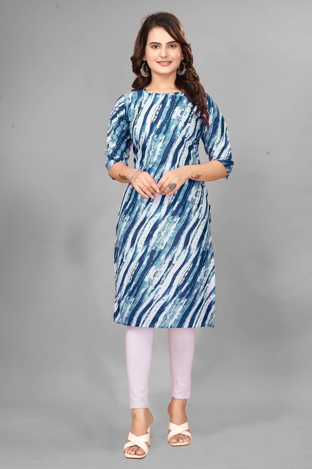 DESIGHER DREAM Crepe Printed Straight Women's Kurti - Blue ( Pack of 1 ) - Kurtis, Tunics | Buy online on ZillyBuy
