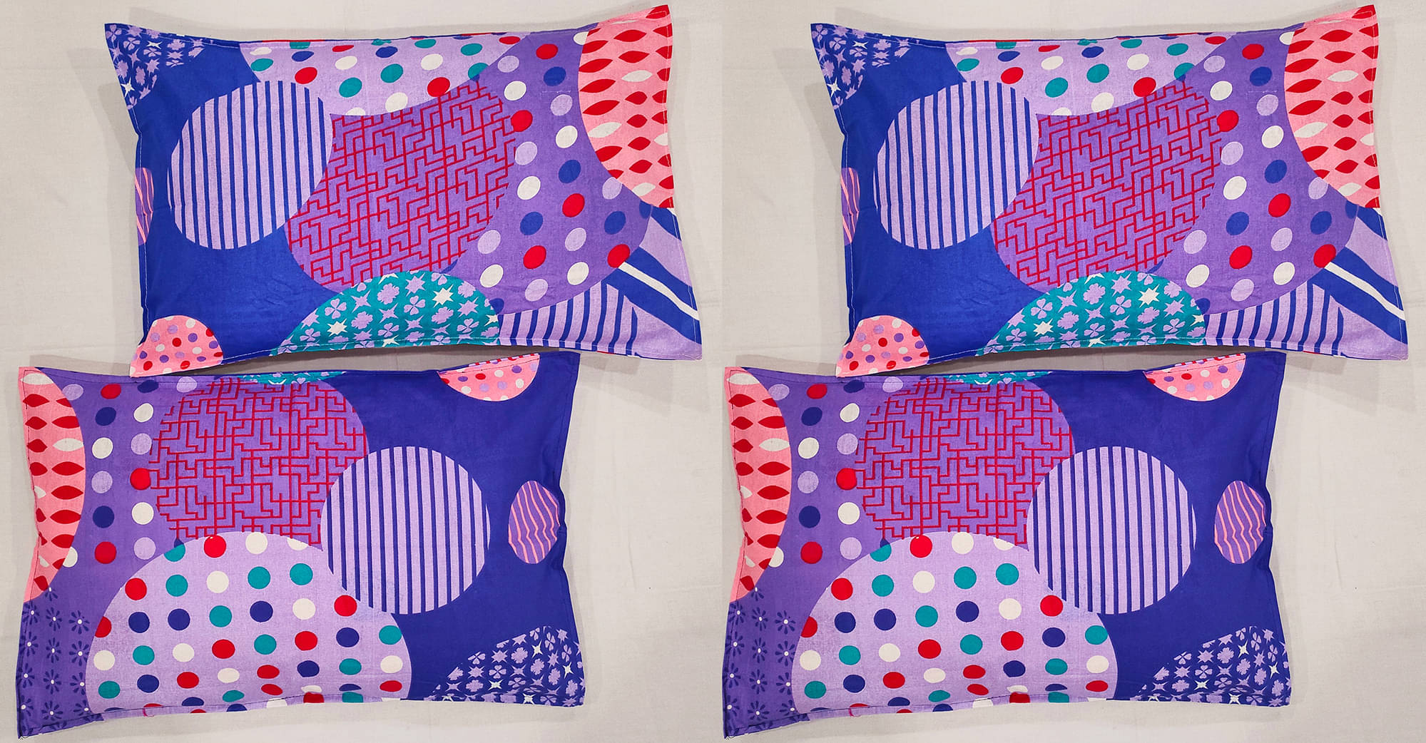     			gharsaaz - Pack of 4 Poly Cotton Abstract Printed Standard Size Pillow Cover ( 68.58 cm(27) x 43.18 cm(17) ) - Multi-Colour