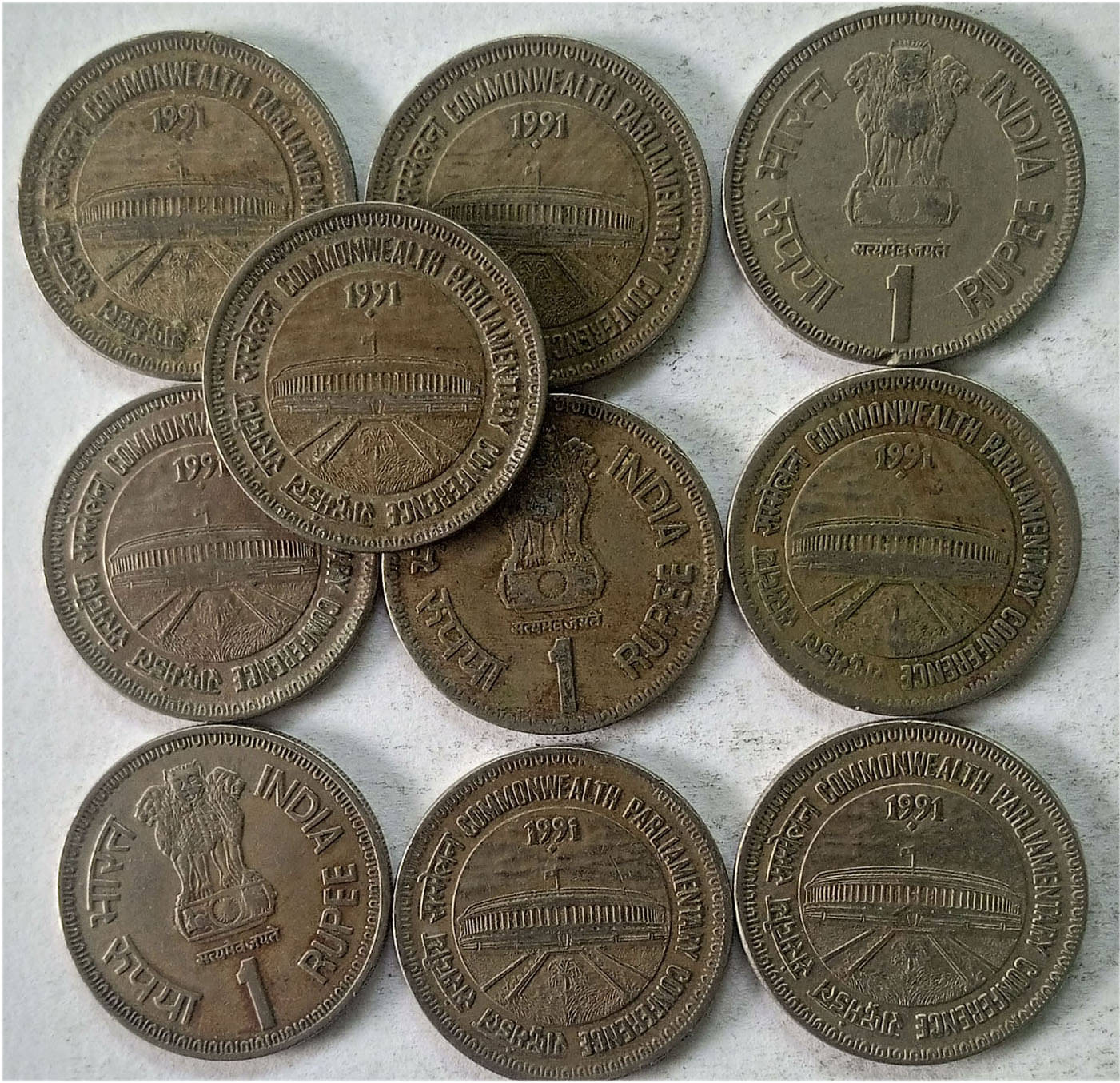     			1 RUPEE COMMEMORATIVE 1991 COMMONWEALTH PARLIAMENTARY CONFERENCE