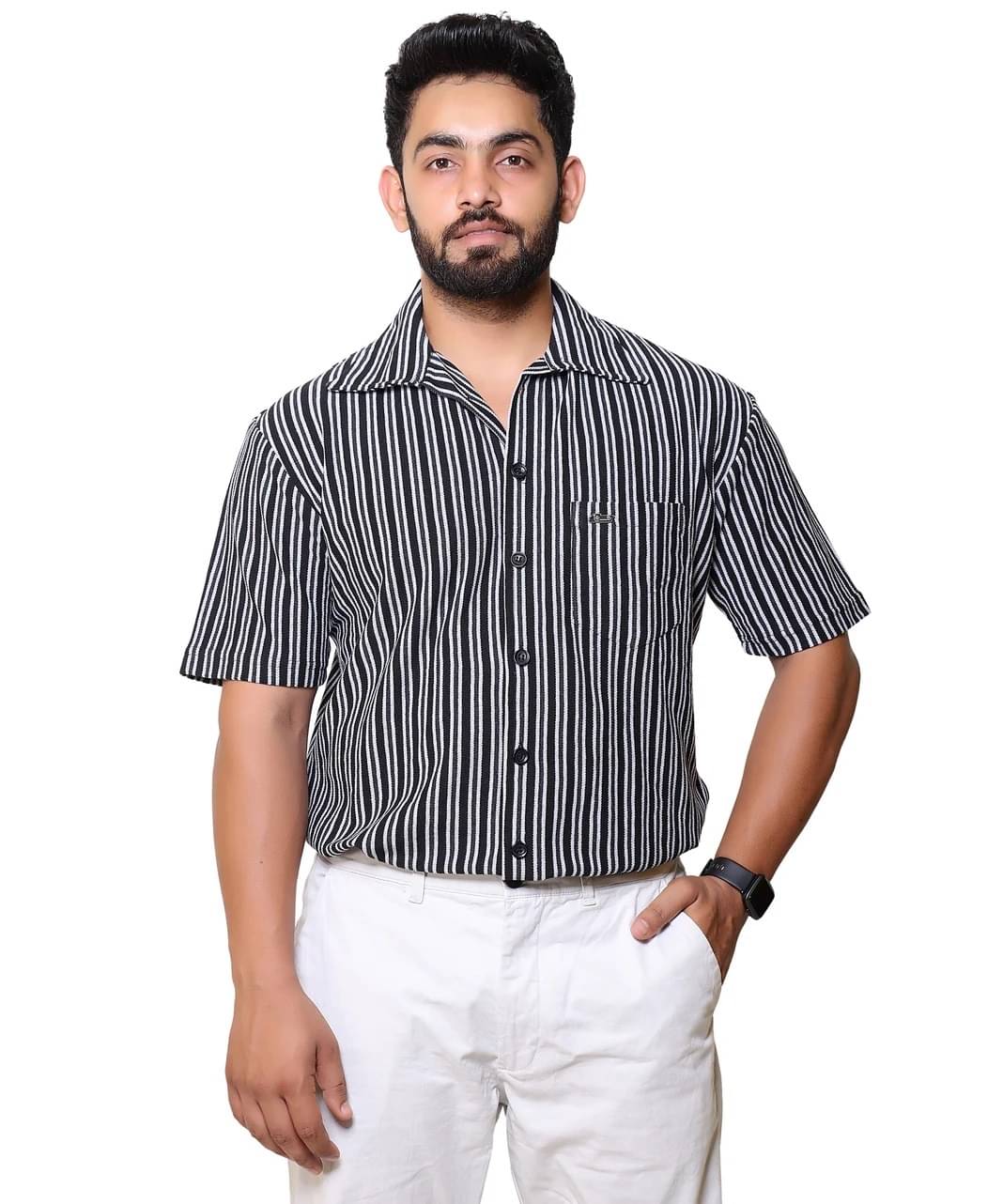     			NOWT Cotton Blend Regular Fit Striped Half Sleeves Men's Casual Shirt - Black ( Pack of 1 )