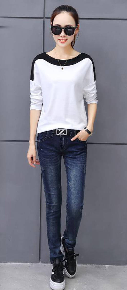     			vivient Women Cotton Blend Solid Regular Fit Boat Neck T-Shirt ( White )