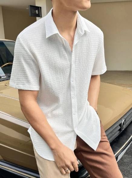 Filose Polyester Regular Fit Solids Half Sleeves Men's Casual Shirt - White ( Pack of 1 )     			Filose Polyester Regular Fit Solids Half Sleeves Men's Casual Shirt - White ( Pack of 1 )