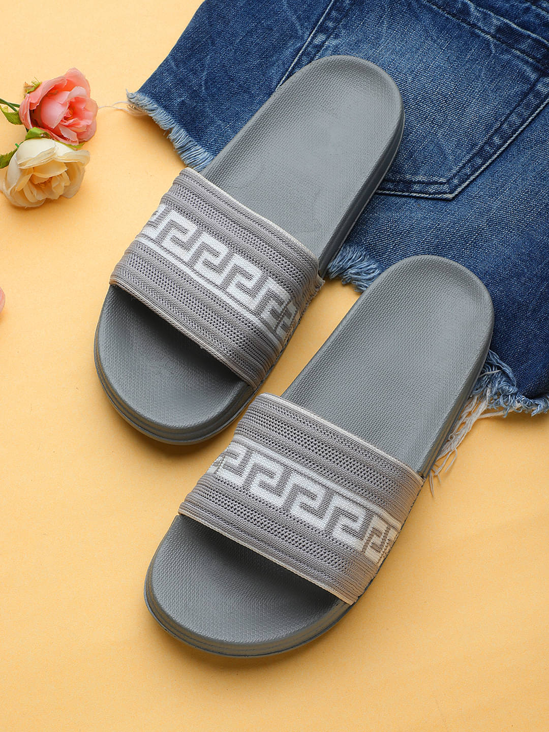     			KAPANI Light Grey Women's Slide Flip flop