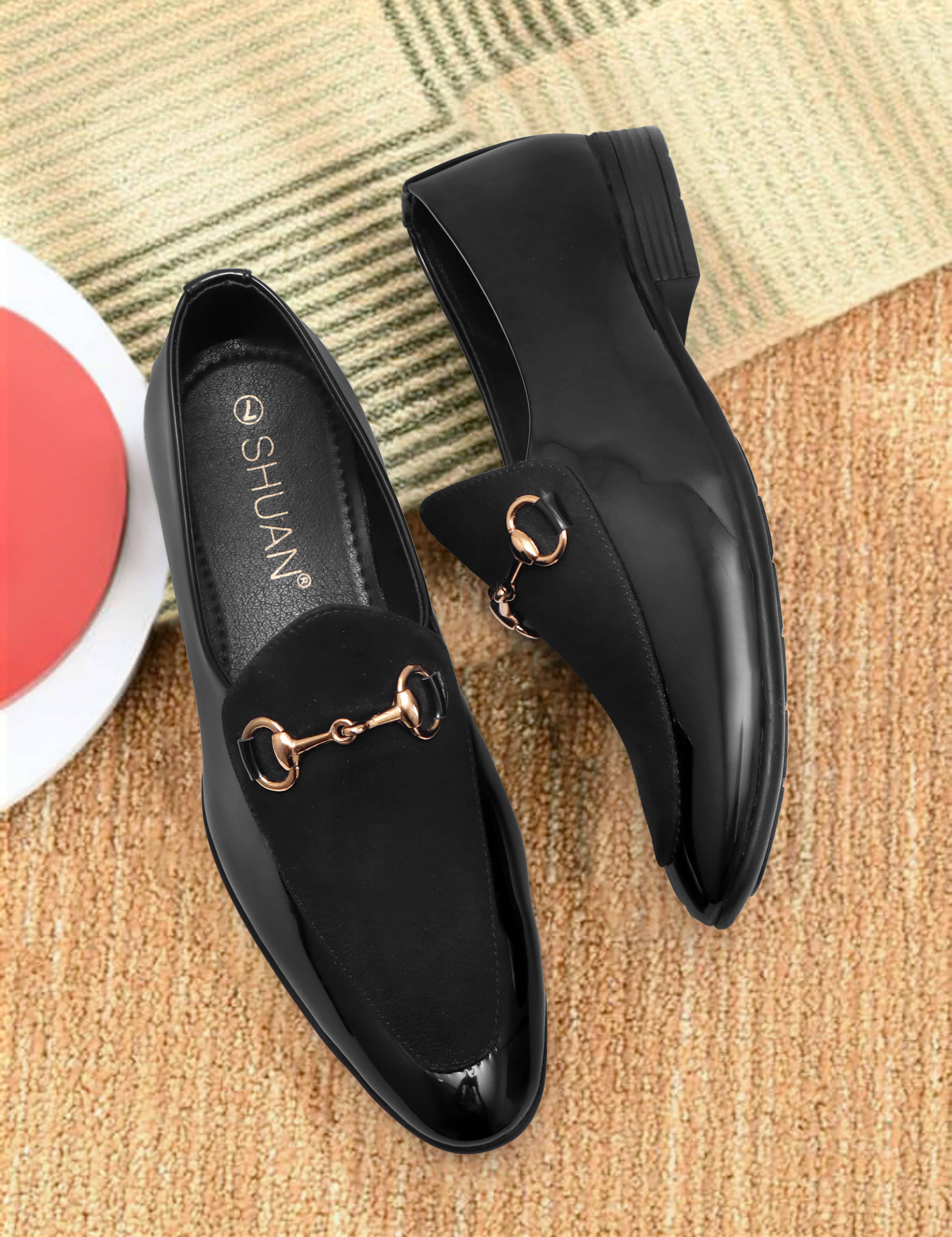     			SHUAN Black Men's Mocassin Formal Shoes