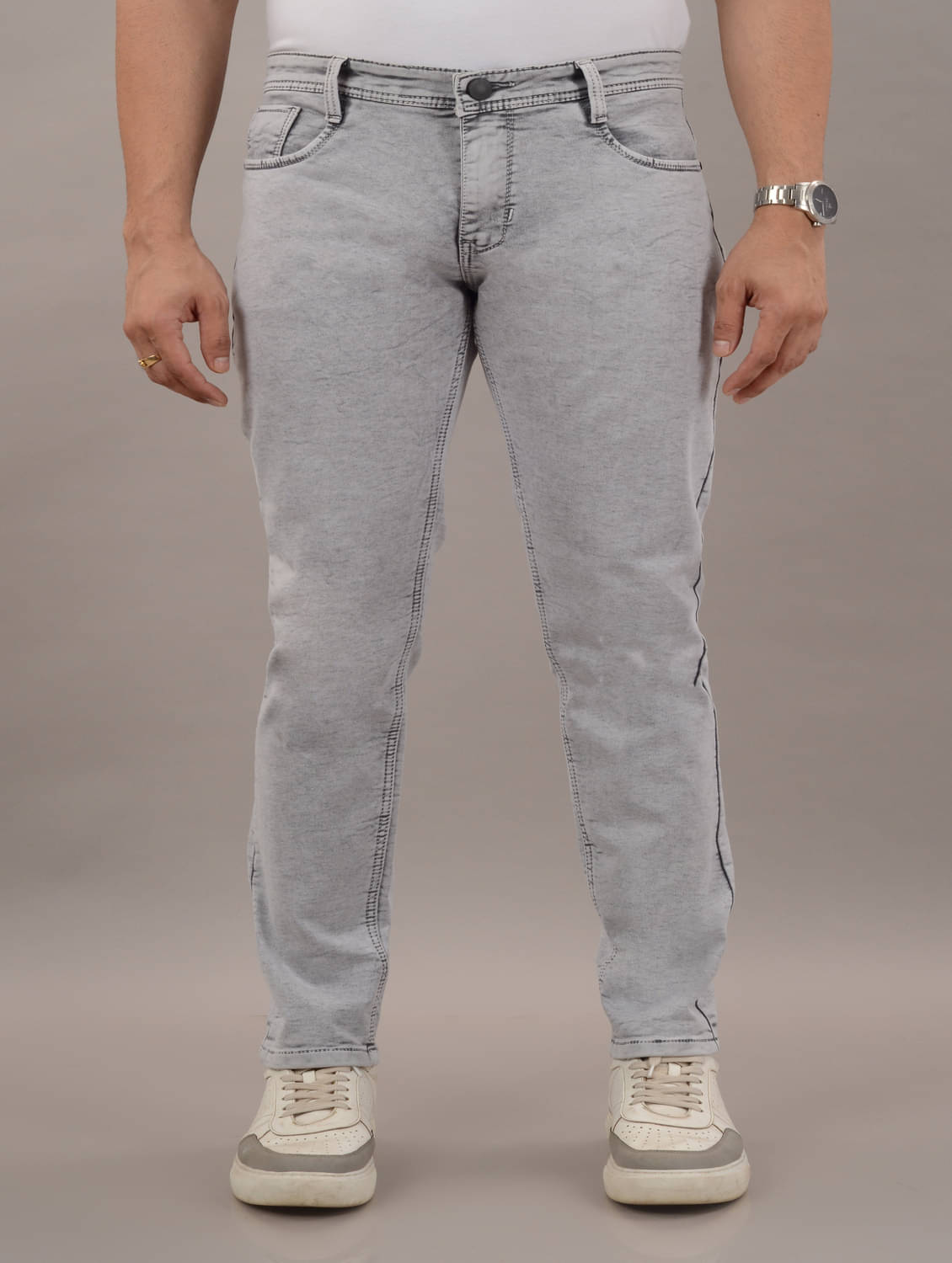 VILLAIN Regular Fit Washed Men's Jeans - Grey ( Pack of 1 ) VILLAIN Regular Fit Washed Men's Jeans - Grey ( Pack of 1 )