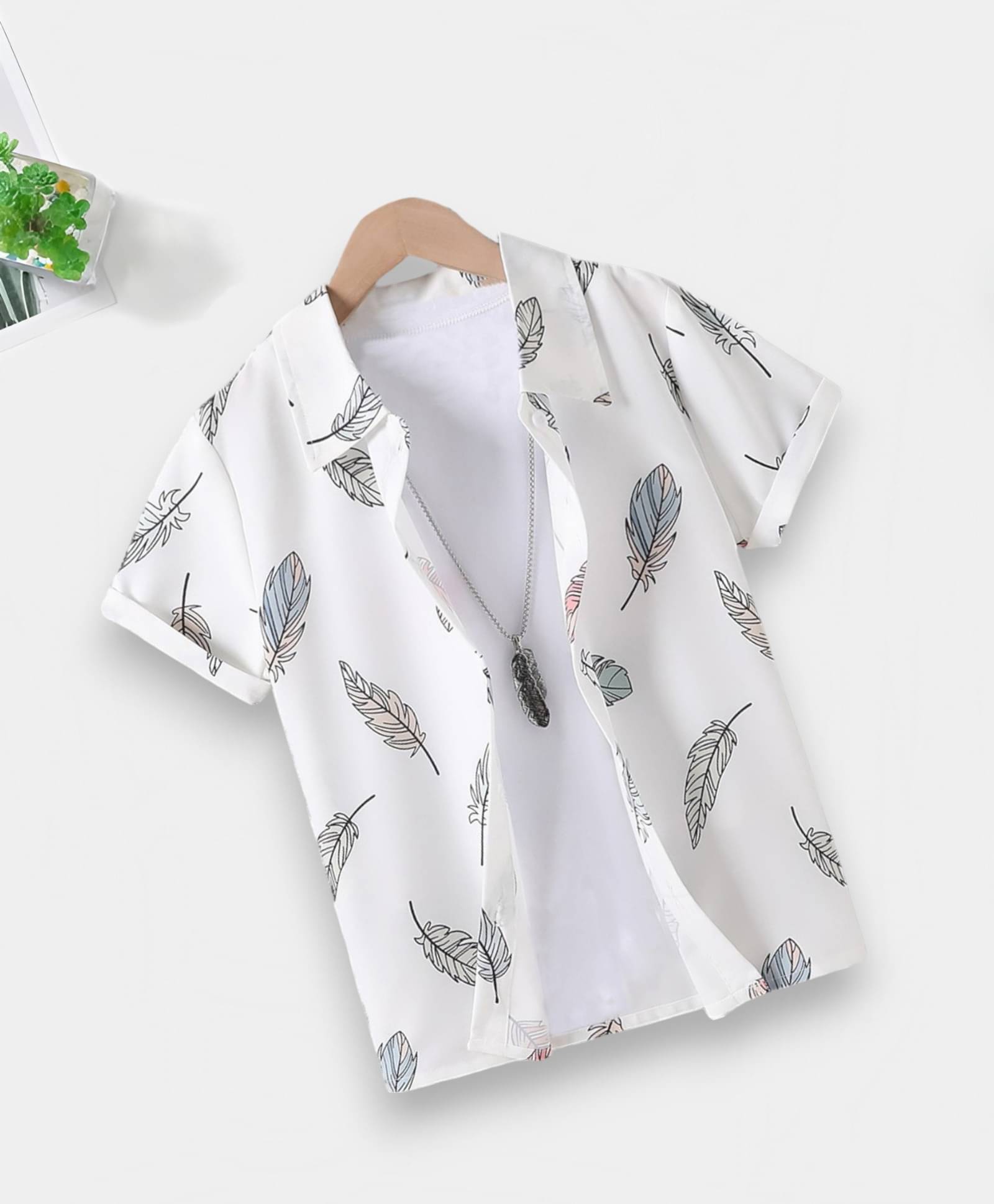     			AMBARDIFASHION Pack of 1 Boys Cotton Blend Half Sleeves Shirt ( White )