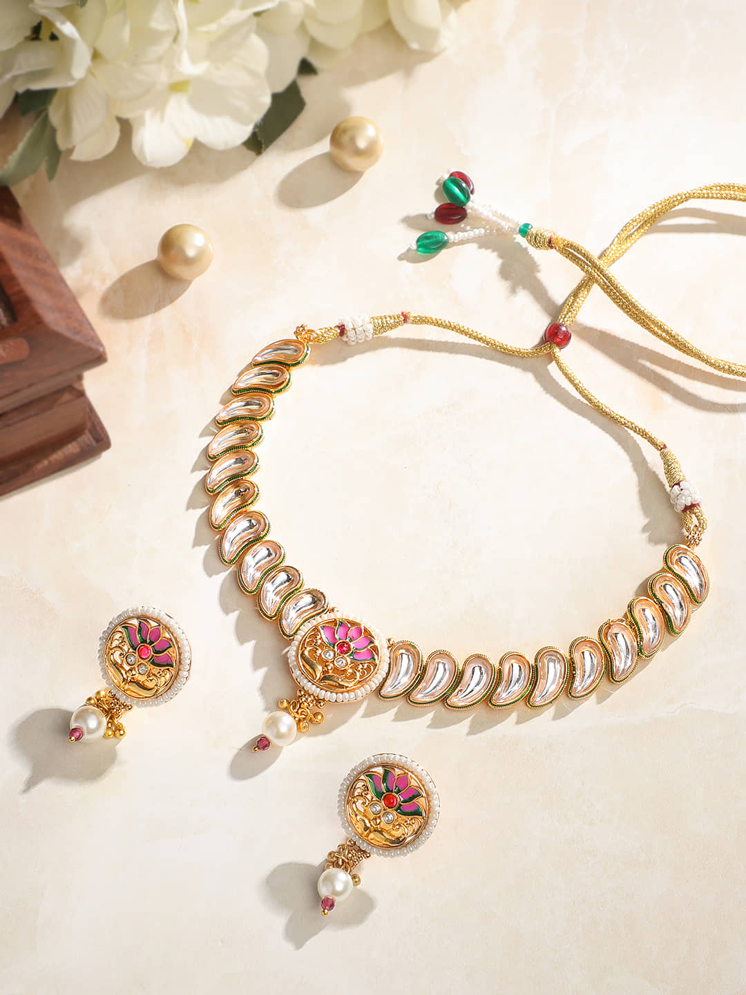 Asmitta Jewellery Golden Brass Necklace Set ( Pack of 1 )