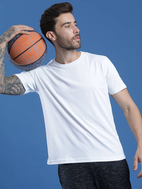 EPPE Pack of 1 Polyester Slim Fit Men's T-Shirt ( White ) EPPE Pack of 1 Polyester Slim Fit Men's T-Shirt ( White )