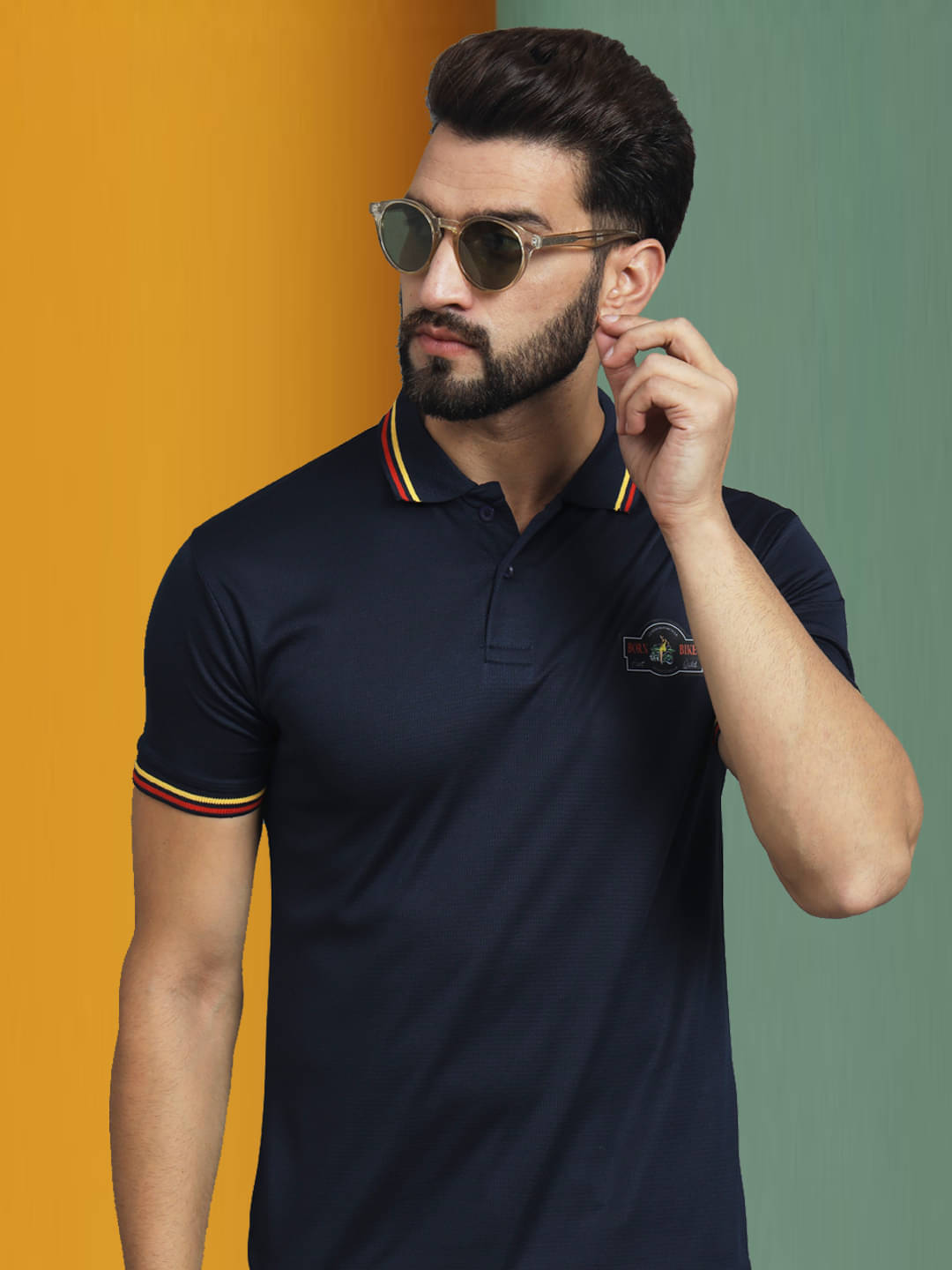renuovo Pack of 1 Cotton Blend Regular Fit Solid Half Sleeves Men's Polo T Shirt ( Navy Blue ) renuovo Pack of 1 Cotton Blend Regular Fit Solid Half Sleeves Men's Polo T Shirt ( Navy Blue )