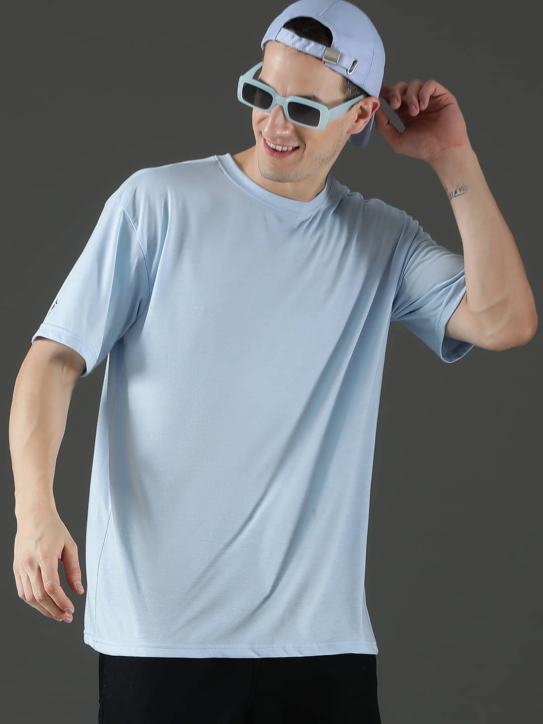 EPPE Pack of 1 Cotton Blend Oversized Fit Men's T-Shirt ( Light Blue ) EPPE Pack of 1 Cotton Blend Oversized Fit Men's T-Shirt ( Light Blue )