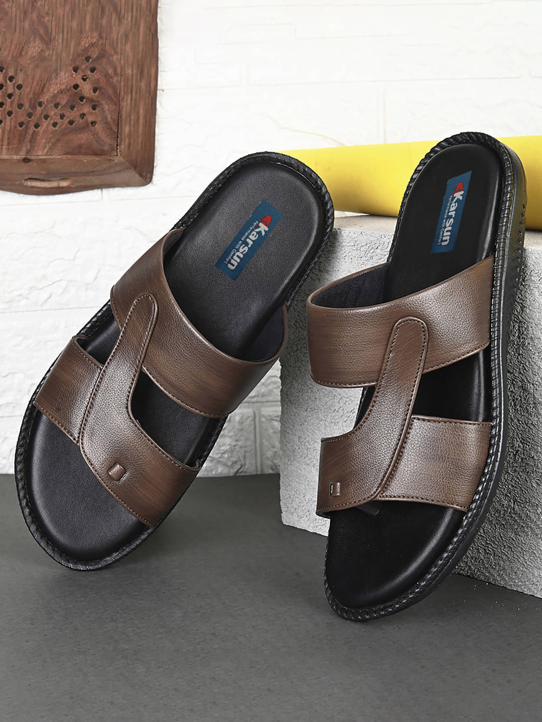     			Karsun - Brown Men's Sandals
