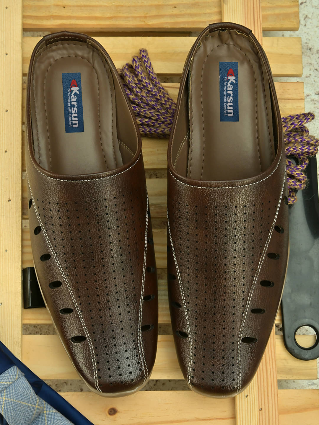     			Karsun - Brown Men's Sandals
