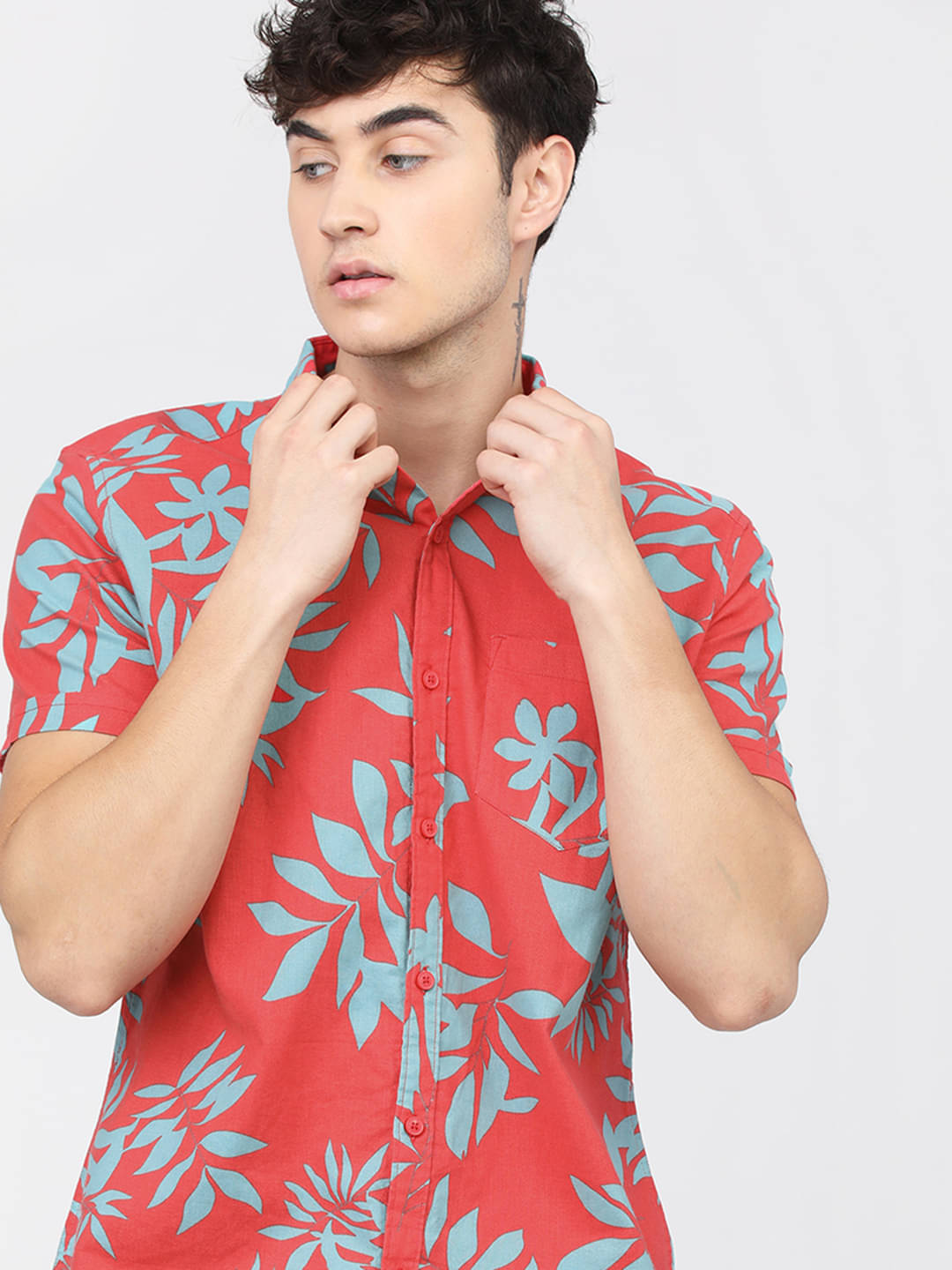 Ketch 100% Cotton Slim Fit Printed Half Sleeves Men's Casual Shirt - Red ( Pack of 1 ) Ketch 100% Cotton Slim Fit Printed Half Sleeves Men's Casual Shirt - Red ( Pack of 1 )