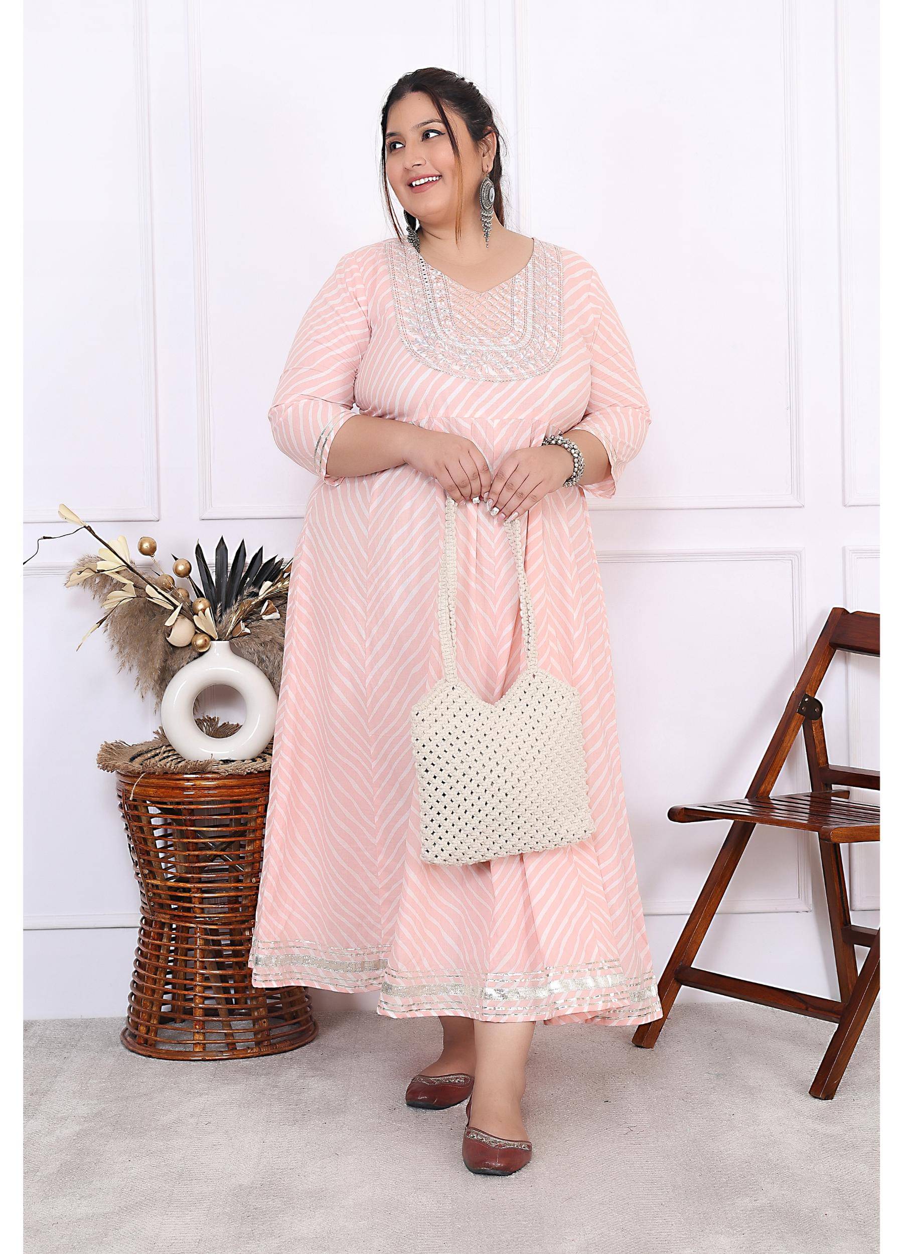 Label Flavia Women Cotton Striped Anarkali Kurti ( Pink ) Label Flavia Women Cotton Striped Anarkali Kurti ( Pink )