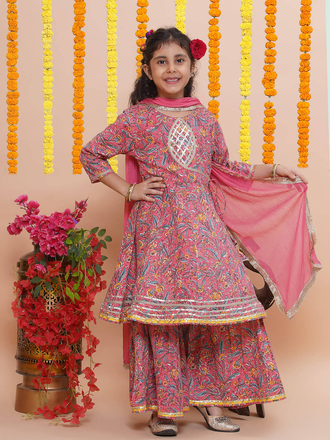 Arshia Fashions Girls Cotton Blend Kurta and Sharara Set ( Pack of 1 , Pink )