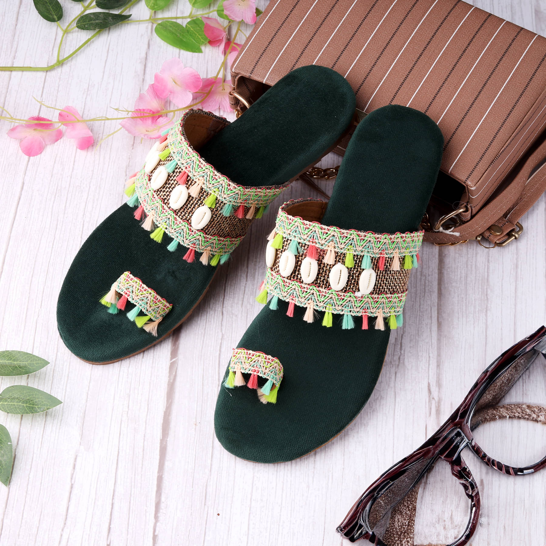     			Paduki Green Women's Flats