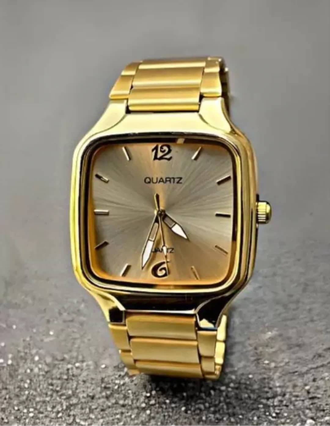 SHMOFY LUXRY Gold Stainless Steel Analog Men's Watch