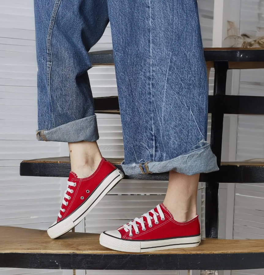     			Trenduty Red Women's Sneakers