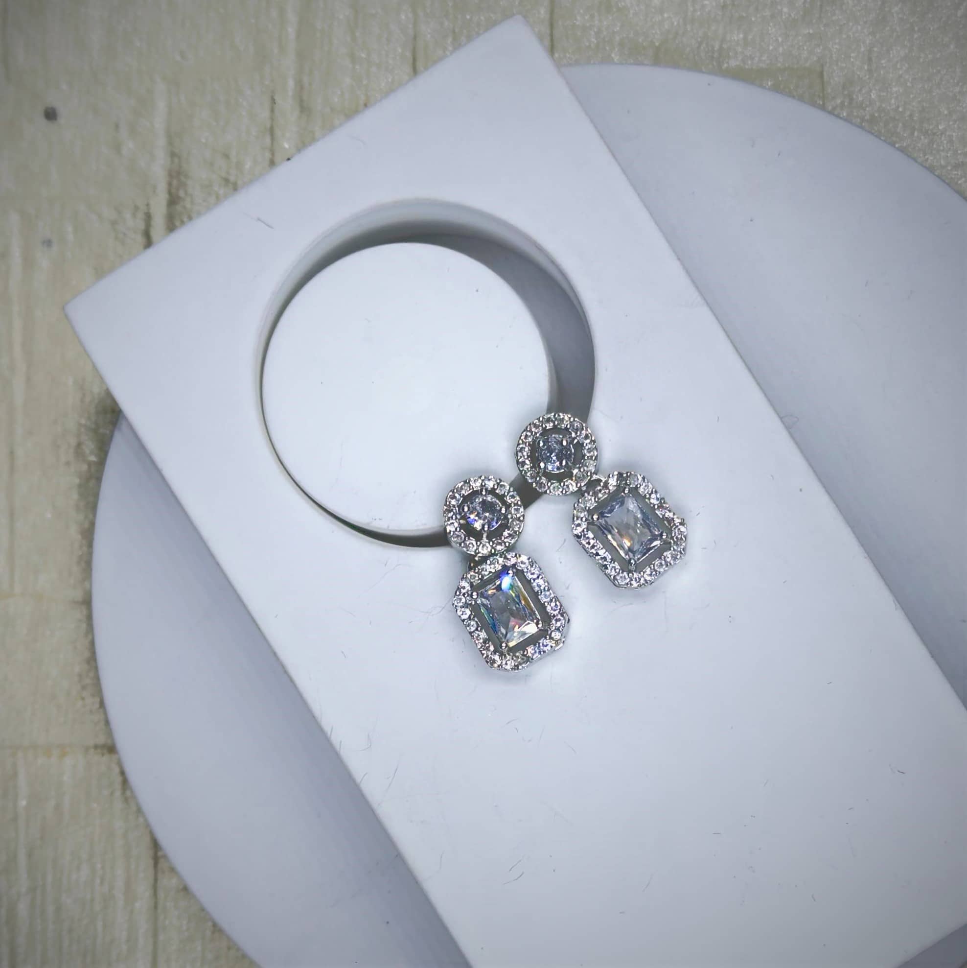 AKLINA White Stud Earrings ( Pack of 1 ) - Earrings | Buy online on ZillyBuy