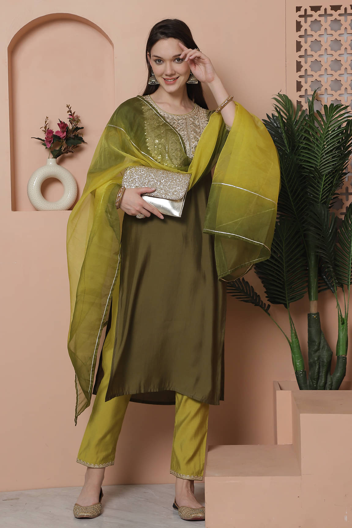     			Rajnandini Silk Embroidered Kurti With Pants Women's Stitched Salwar Suit - Green ( Pack of 1 )